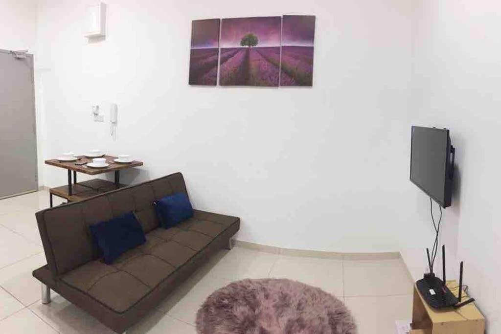 盛婷民宿a S&Thomez 2Bedrooms Mesamall Wifi Klia Usim Miu Inti Nu Nilai Exterior foto