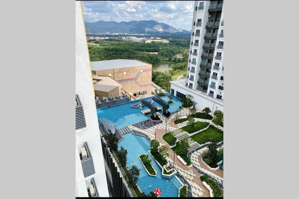 盛婷民宿a S&Thomez 2Bedrooms Mesamall Wifi Klia Usim Miu Inti Nu Nilai Exterior foto